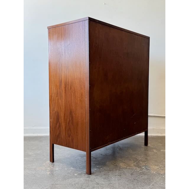 1950s Authentic Paul McCobb for Calvin Furniture "Linear Group" Tall Boy Dresser For Sale - Image 11 of 15