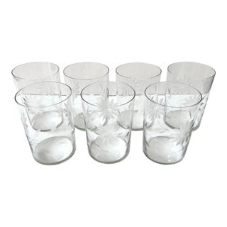 Floral Etched Glass Tumblers – Vintage Juice Glasses Set of 7, Mid Century Drinkware For Sale