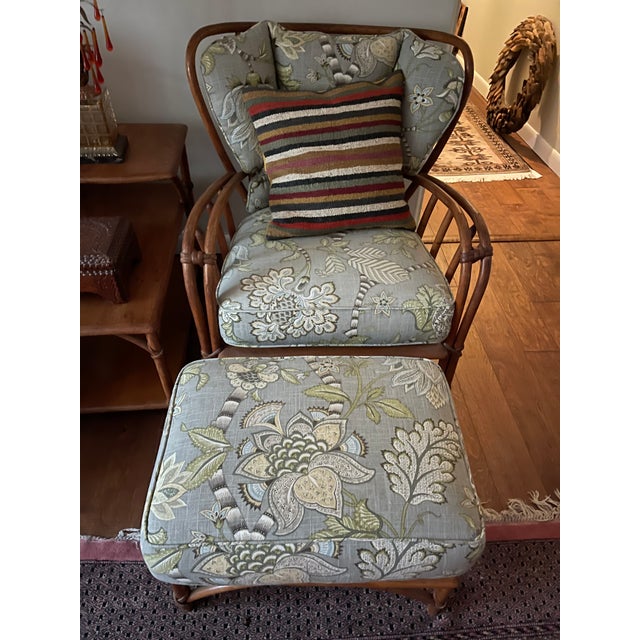 1940s 1940s MCM Heywood Wakefield Rattan Pair Lounge Chairs, Foot Stool & Lamp Table For Sale - Image 5 of 10