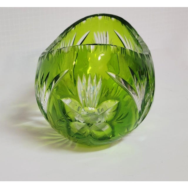 Mid-Century Modern Mid-Century Green Cut-to-Clear Crystal Centerpiece Bowl For Sale - Image 3 of 6
