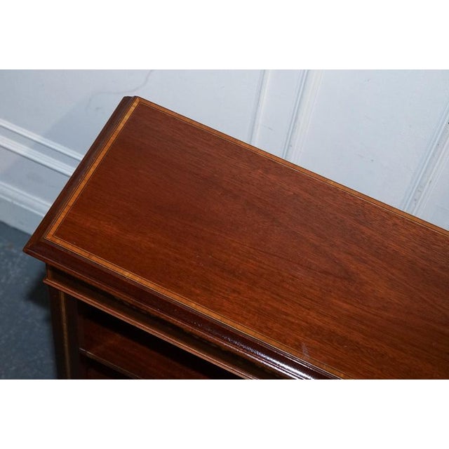 Vintage Edwardian Style Sheraton Dwarf Open Bookcase Adjustable Shelves, Set of 2 For Sale - Image 12 of 18