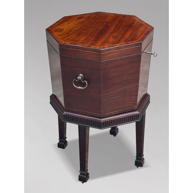 18th Century George III Octagonal Mahogany Wine Cooler For Sale - Image 11 of 11
