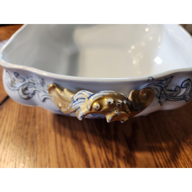 Late Victorian Doulton Burslem "Arundel" Covered Tureen For Sale - Image 12 of 16