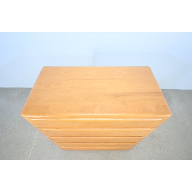 Heywood-Wakefield Mid-Century Modern Sculpted Birch 5-Drawer Highboy Dresser | Newly Refinished For Sale - Image 9 of 15