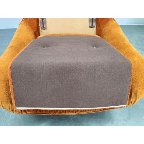 Space Age Italian Lounge Chairs in Orange Upholstery, 1970s, Set of 2 For Sale - Image 12 of 18