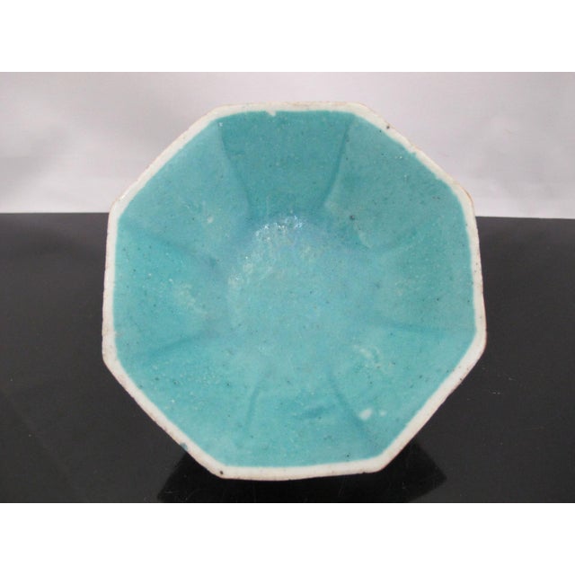 Chinese Nyonya Ware Turquoise Center Octagonal Famille Butterfly Pottery Bowl For Sale - Image 4 of 7