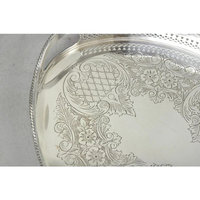 Vintage Israel Freeman and Son English Edwardian Oval Silver Plated Platter Tray For Sale - Image 9 of 13