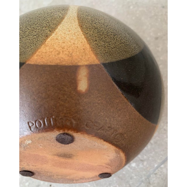 Vintage Robert Maxwell Mid-Century Modern Art Pottery Vase, Vessel for Pottery Craft With Earth-Tone Overlapping Contrasting Circles in a Salt Glaze For Sale - Image 10 of 12