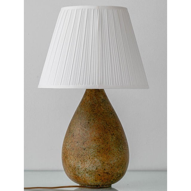 French Modern Organic Sgraffito Ceramic Table Lamp from La Grange aux Potiers, France, 1960s For Sale - Image 6 of 17