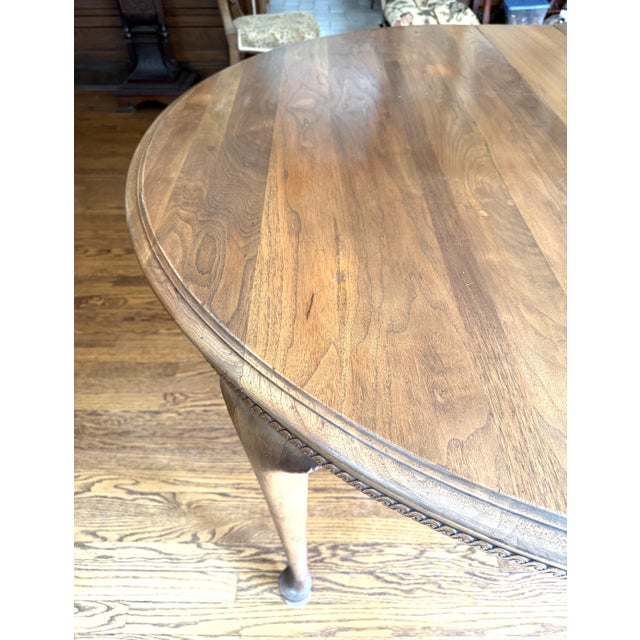 Wood Antique Walnut Dining Room Table, Queen Anne Style, 8 Leaves For Sale - Image 7 of 17