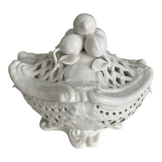 Vintage Italian Reticuated Ceramic Creamware Lidded Tureen With Applied Fruit For Sale