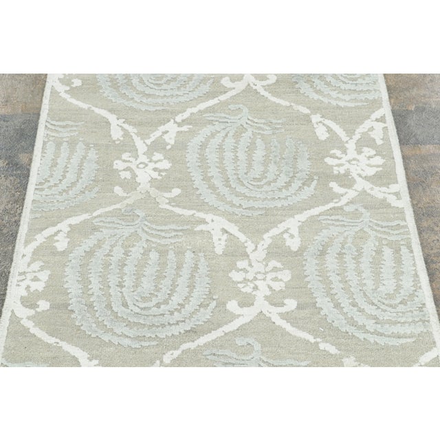 Hand-knotted in natural silk, this contemporary 3x10 runner joins Rug & Kilim’s Block Print collection, reinterpreting...