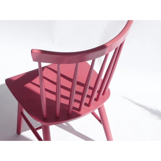 Wood Mid-Century Modern Pink Wooden Chair For Sale - Image 7 of 11