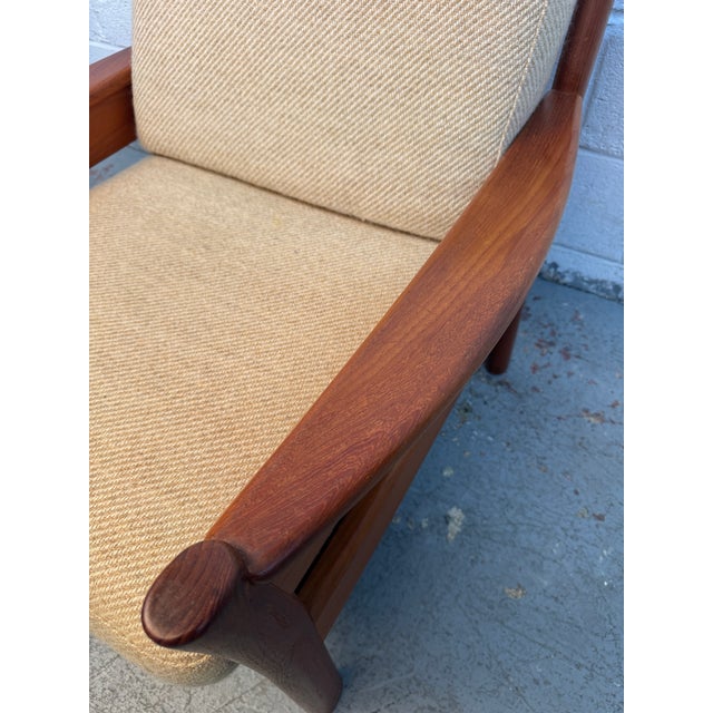Mid-Century Lounge Chair and Matching Ottoman by Dyrlund For Sale - Image 10 of 18