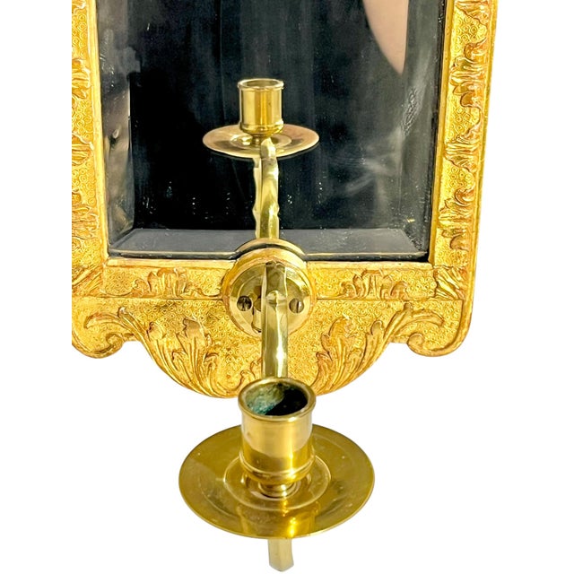 Pair of Italian Rococo Style Giltwood Mirrored Candle Sconces For Sale - Image 9 of 18