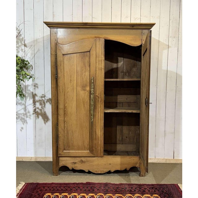 Brown Antique Country Wardrobe in Light Chestnut Wood, 1800s For Sale - Image 8 of 16