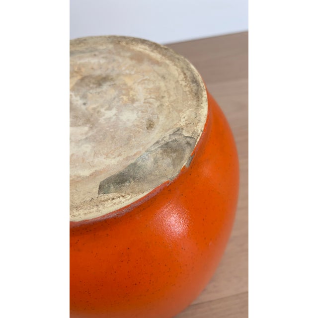 1960s 1960s Gainey Pottery Planter in Speckled Orange For Sale - Image 5 of 7