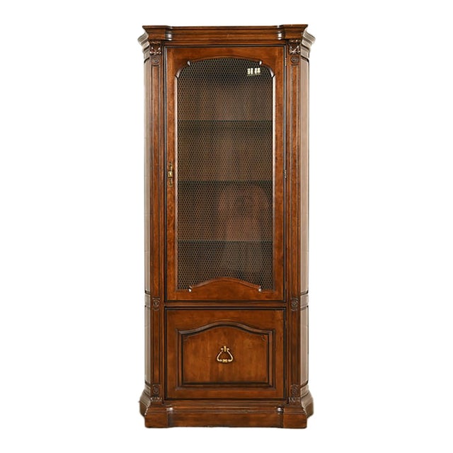 Davis Cabinet Co. French Regency Louis XVI Carved Cherry Wood Lighted Bookcase or Display Cabinet, Circa 1960s For Sale