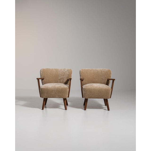 1940s Mid-Century Modern Cream Wood Pair of Club Chairs For Sale In Greensboro - Image 6 of 12