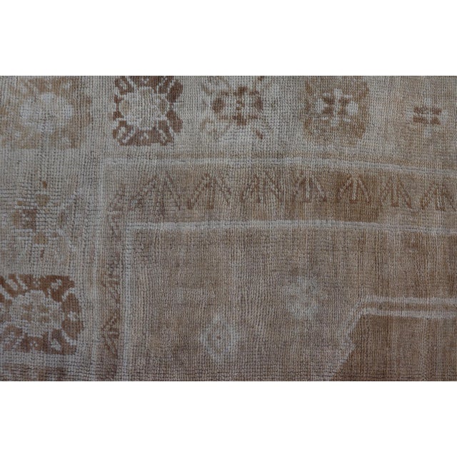 Vintage Oushak Rug With Soft Beige, Warm Taupe, and Ivory Tones For Sale - Image 14 of 14