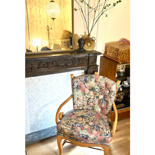 Bernhardt Vintage 1990s Bernhardt Floral Maximalist Lounge Chair For Sale - Image 4 of 9