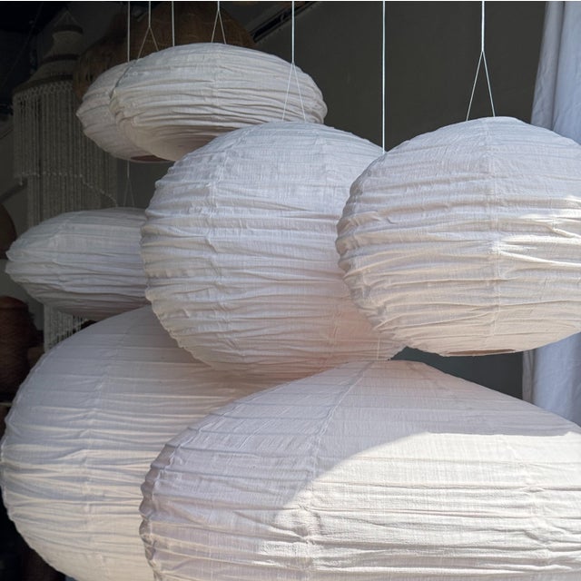 Large Japanese Style Oval Flattened Pink Rattan and Natural Linen Pendant Light, 1980s For Sale - Image 10 of 18