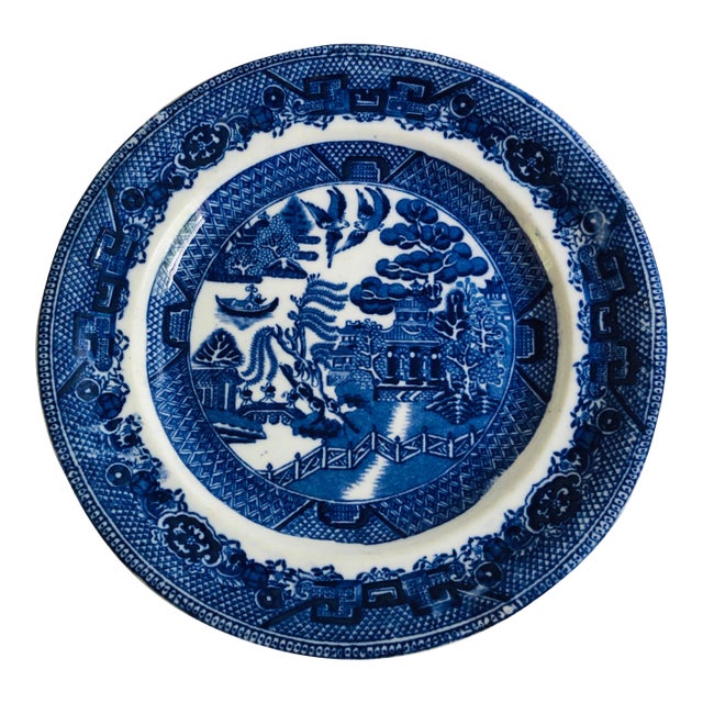 Antique Staffordshire Style Blue Willow 9” D Plate For Sale