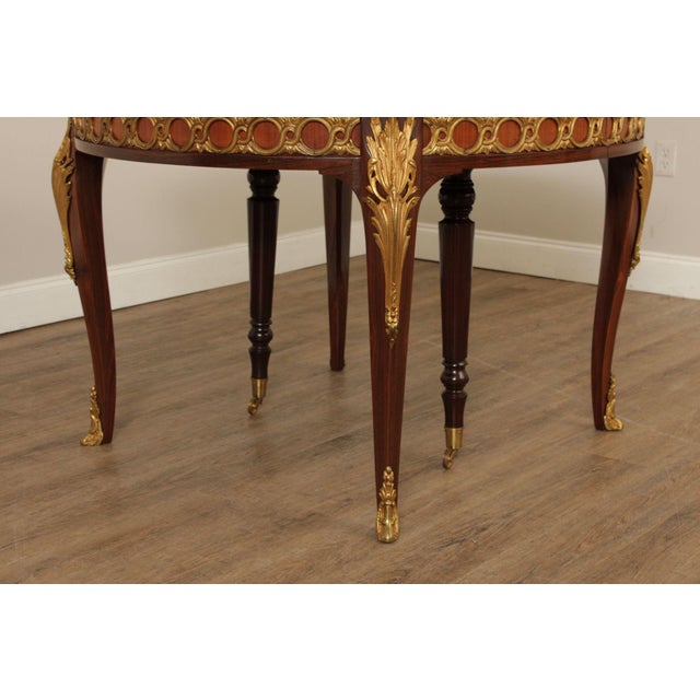 French Louis XV Style Ormolu Mounted Round Expandable Dining Table For Sale - Image 11 of 12