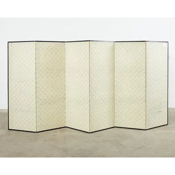 Japanese Meiji Six Panel Screen Brushwood Gate With Chrysanthemums For Sale - Image 11 of 12