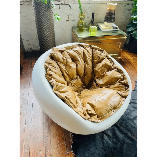 Plastic 1960s Mid-Century Modern Pod Chair Attributed to Mario Sabot For Sale - Image 7 of 12