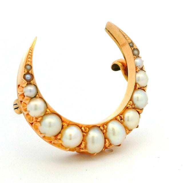 Antique Victorian 15k Gold Pearl Crescent Moon Brooch For Sale - Image 10 of 15