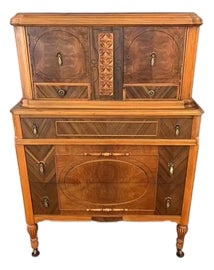 Example of Chiffoniers