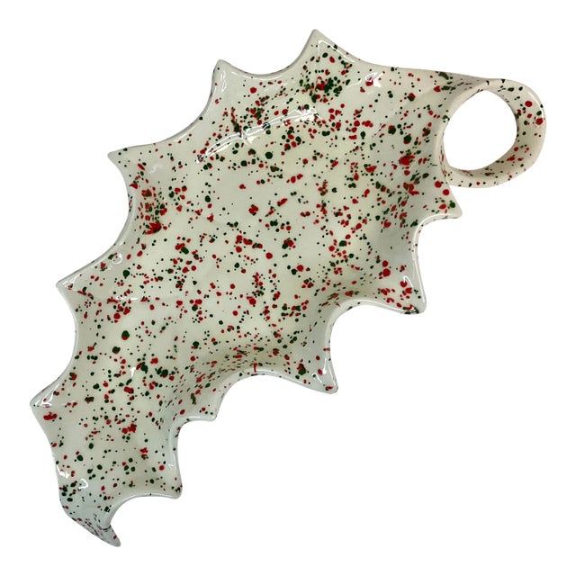1971 Mid-Century Americana Folk Art Christmas Splattered Holly Dish For Sale
