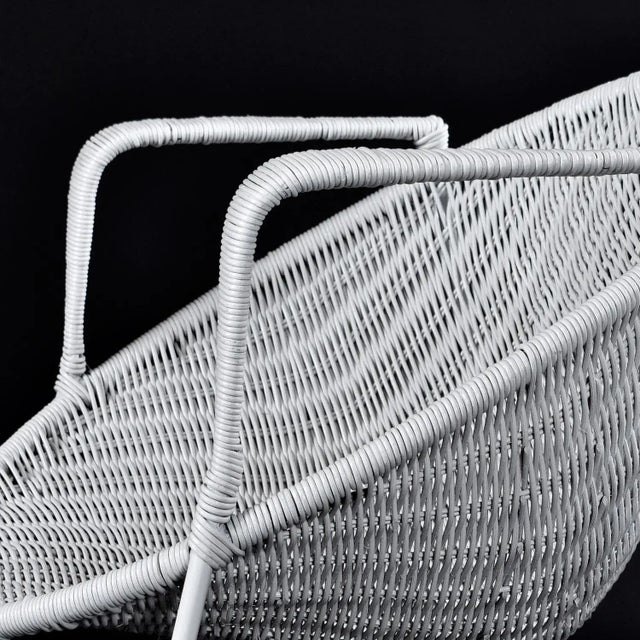 Wicker Salterini Radar Style Chairs With Pedestal Side Tables Seating Set For Sale - Image 10 of 14