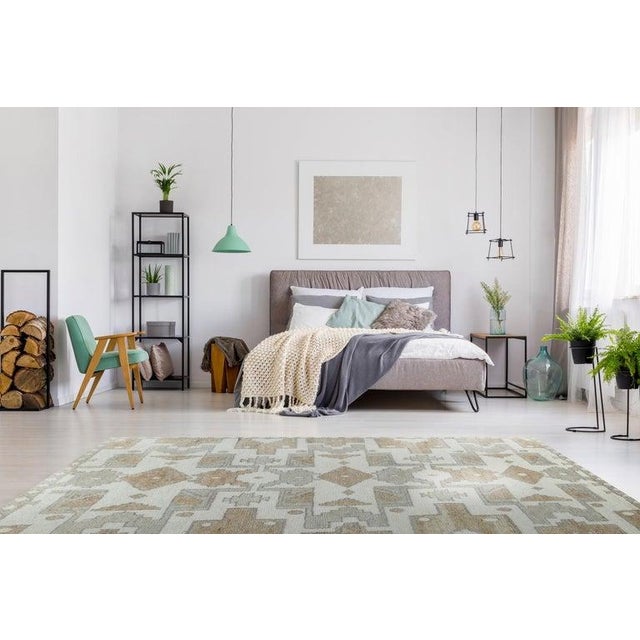 8x10 Ivory Hand-Knotted Wool Diamond Medallion Geometric Traditional Carpet Rug For Sale In New York - Image 6 of 6