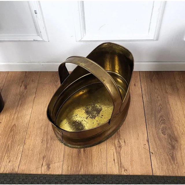 Hollywood Regency Italian Gilt Brass Bronze Fireplace Wood Log Holder Rack by Milo Baughman, 1970s For Sale - Image 3 of 7