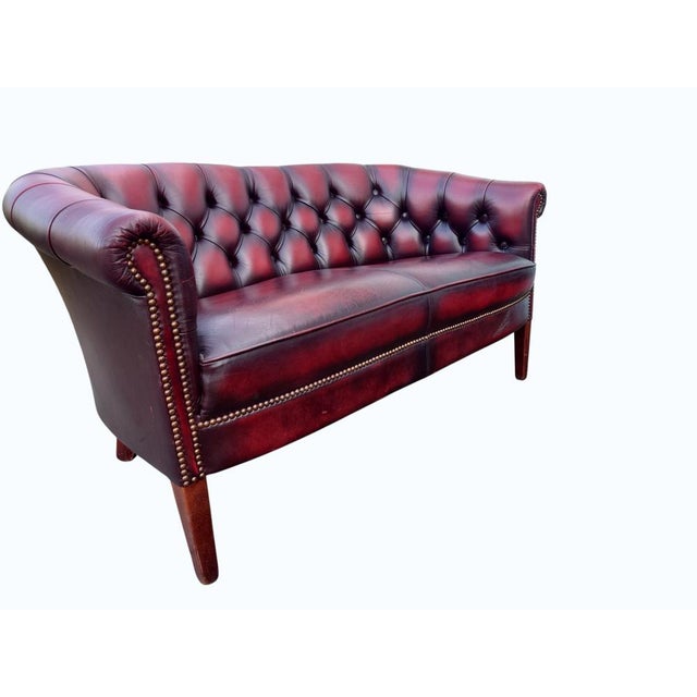 Vintage English Chesterfield Lounge Group in Oxblood Leather, Set of 3 For Sale - Image 3 of 6