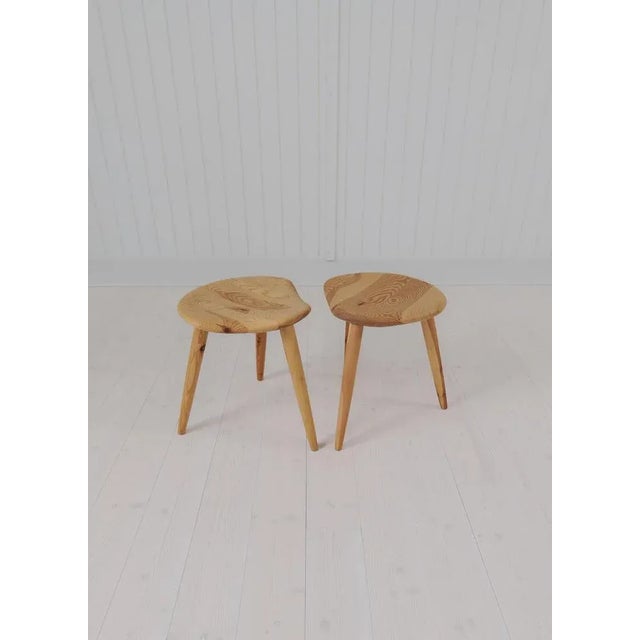 Midcentury Modern Sculptural Stools in Pine by Norsk Husflid, 1960s, Set of 2 For Sale - Image 9 of 12
