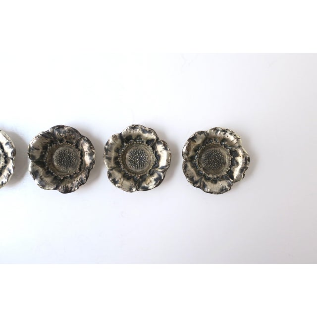 Metal Late 20th Century Italian Sterling Silver Flower Bowls, Organic Form, Buccellati Style, Set of 5 For Sale - Image 7 of 10