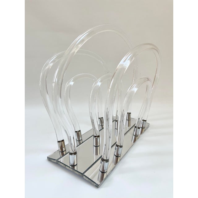 Dorothy Thorpe Lucite & Chrome Sculptural Magazine Holder For Sale - Image 9 of 9