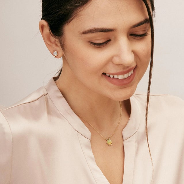 Contemporary Syna Yellow Gold Opal Necklace with Diamonds For Sale - Image 3 of 5