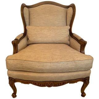 Handsome Louis XV Style Bergere With Neutral Taupe Rose Tarlow Upholstery For Sale