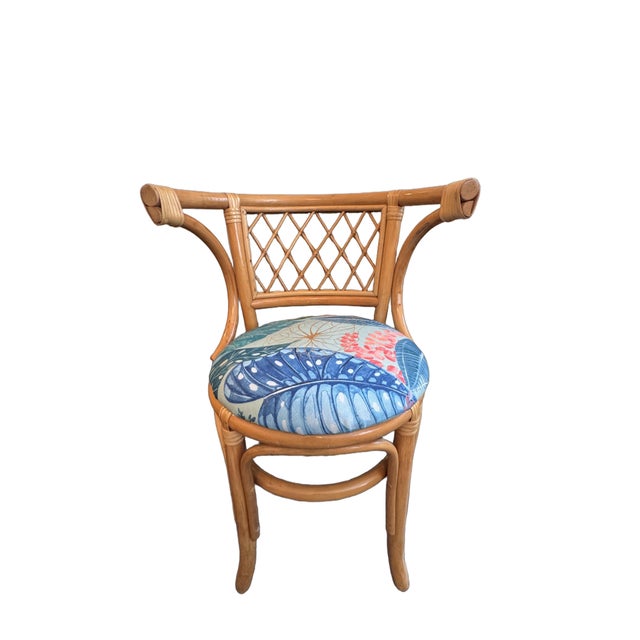 Vintage Bamboo & Rattan Barrel-Back Bistro Honeymoon Chairs, Pair, C. 1970s For Sale In Miami - Image 6 of 11