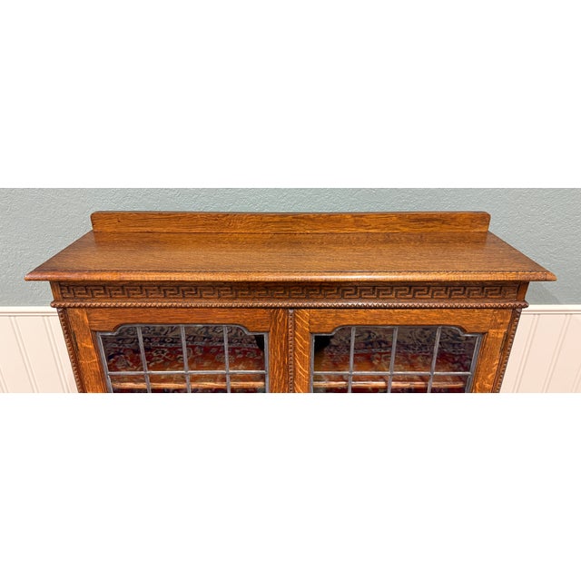 Brown Antique English Bookcase Cabinet Double Door Leaded Wavy Glass Oak c.1930s For Sale - Image 8 of 18