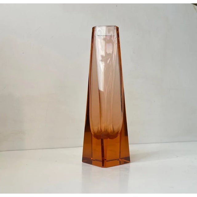 Mid-Century Modern Tulip Vase in Murano Glass by Alessandro Mandruzzato, 1970s For Sale - Image 3 of 11