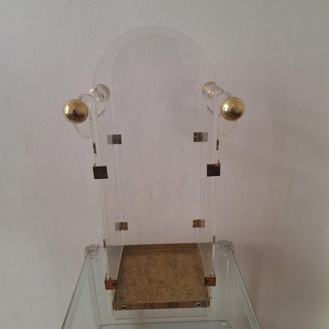Beautiful and unusual brass and clear acrylic umbrella stand, Fontana Arte style, Italy 1970s.