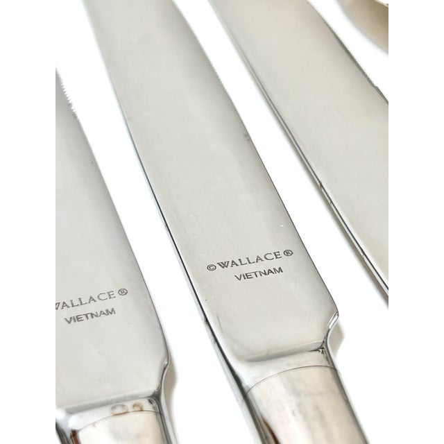 Wallace Flatware Set – Modern Teardrop Pattern, 18/10 Stainless Steel - Minimalist Table Setting – Service for Four For Sale - Image 10 of 12