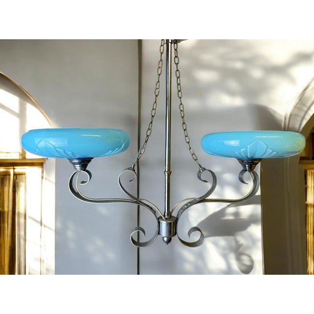 Chandelier Art Deco Chandelier Art Deco for the living room or a hall. Made in Portugal in the 1940s, with the original...