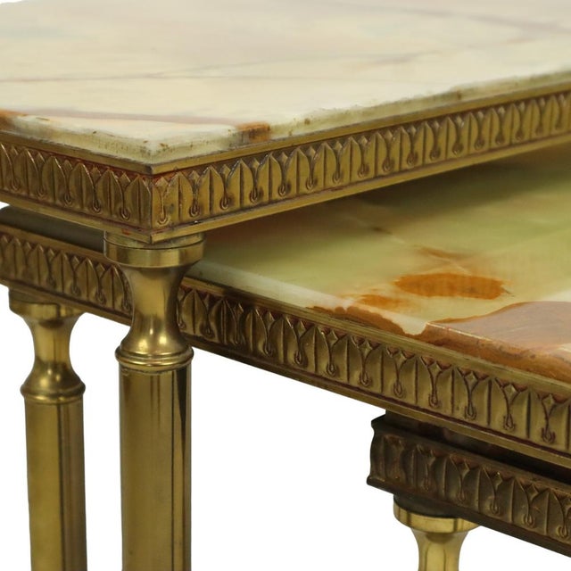 Nesting Tables in Onyx Marble and Copper, France, 1950s, Set of 3 For Sale - Image 4 of 15