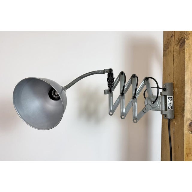 Gray Vintage Industrial Gooseneck Scissor Wall Lamp from Elektroinstala, 1960s For Sale - Image 8 of 18
